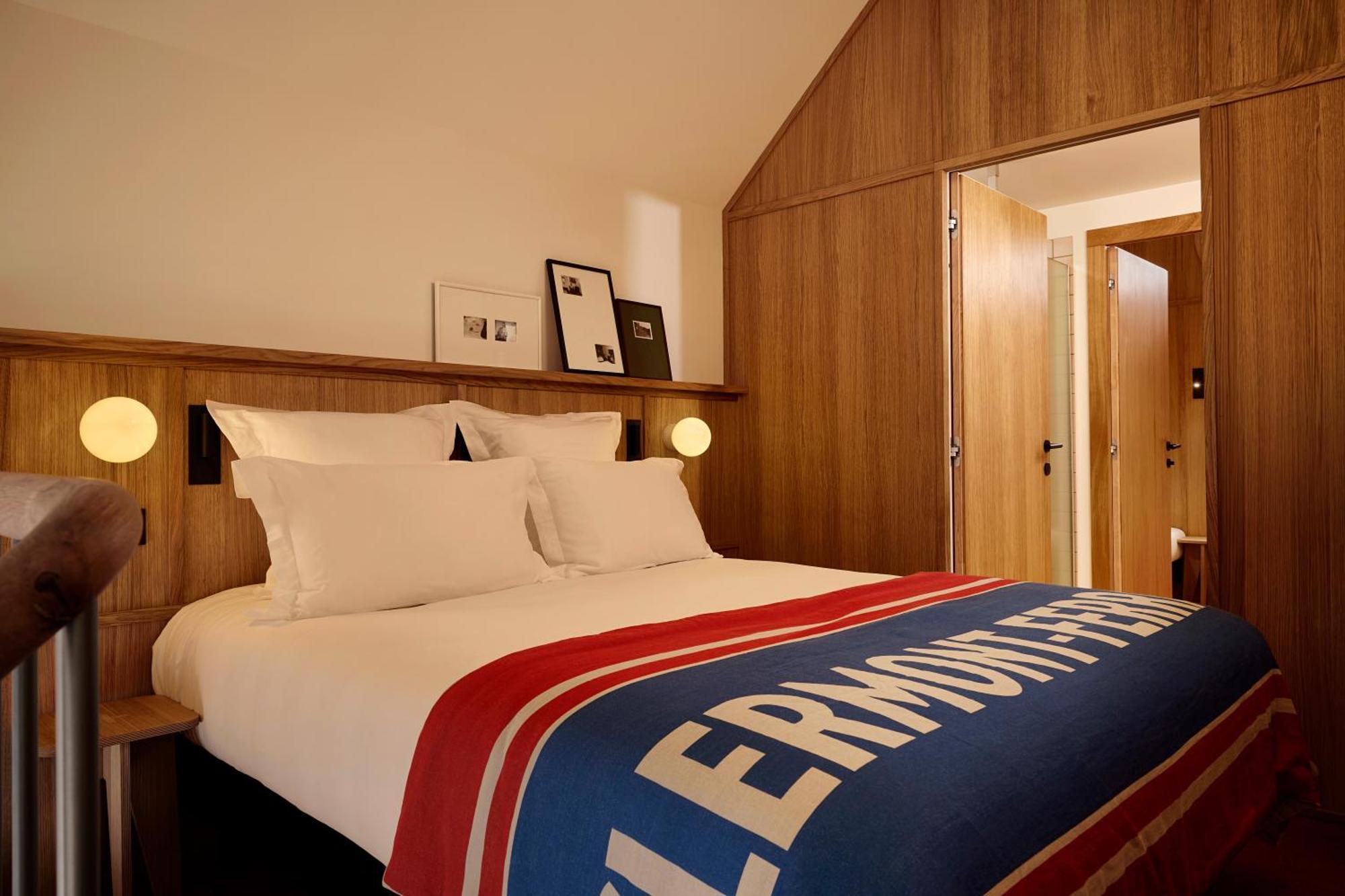 Grand Mess Clermont-Ferrand Hotel Exterior photo